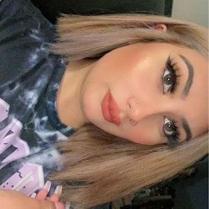 Meet your Posher, Gaby